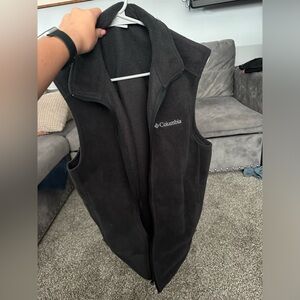 Columbia fleece vest